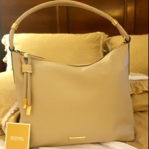 Mikeal kors lexington shoulder tote bag